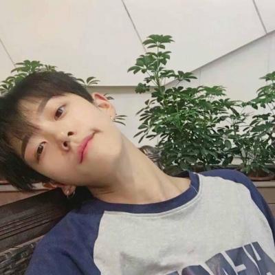 吃瓜网红头像照片大全男,吃瓜网红头像大全，男生头像新风尚